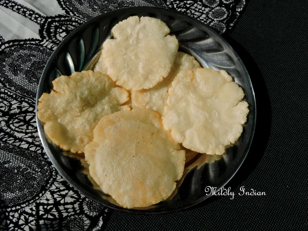 Chattisghar rice flour poori