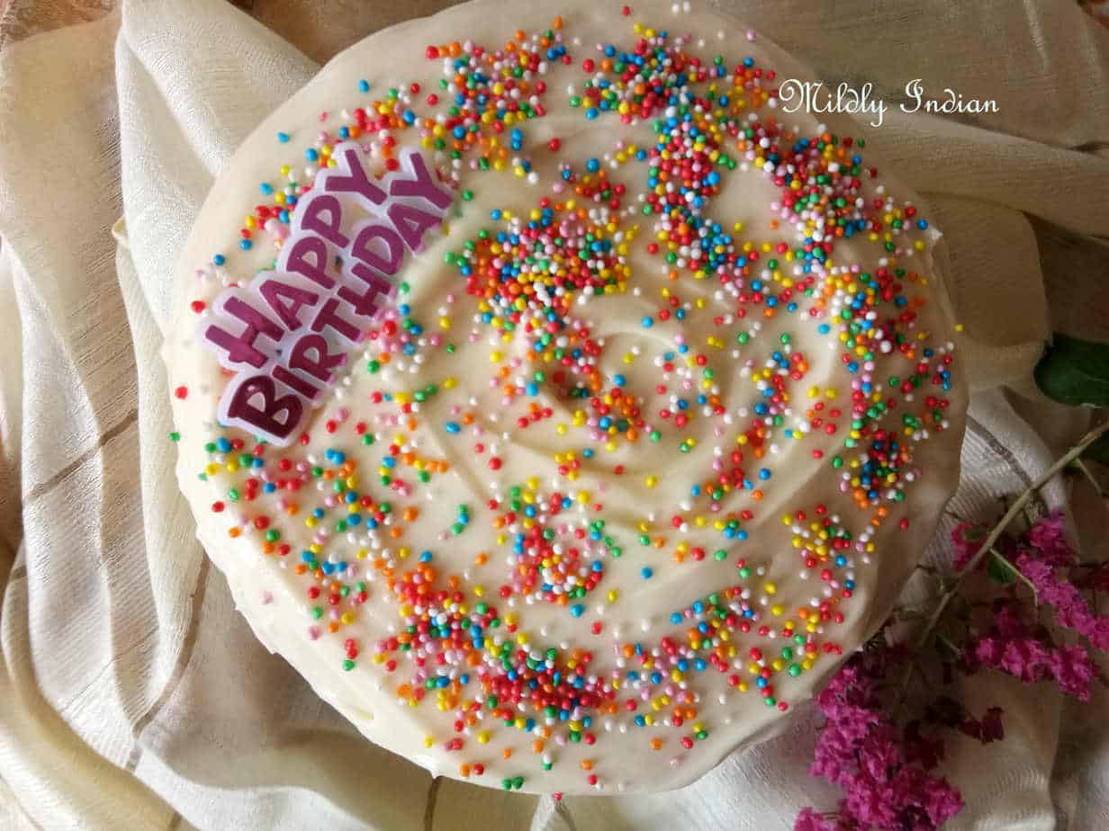 funfetti cake - bakery style