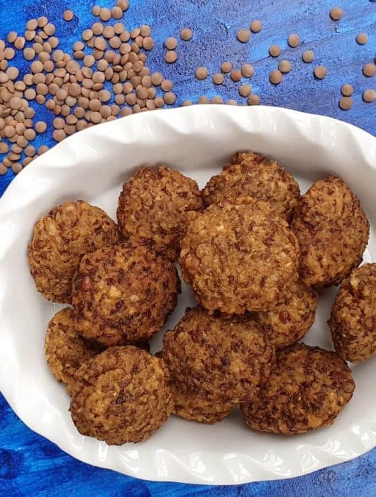 masoor vadai with brown lentils