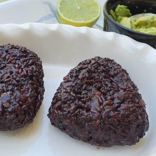 black rice onigiri