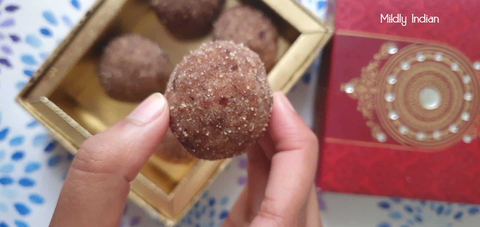 black rice ladoo