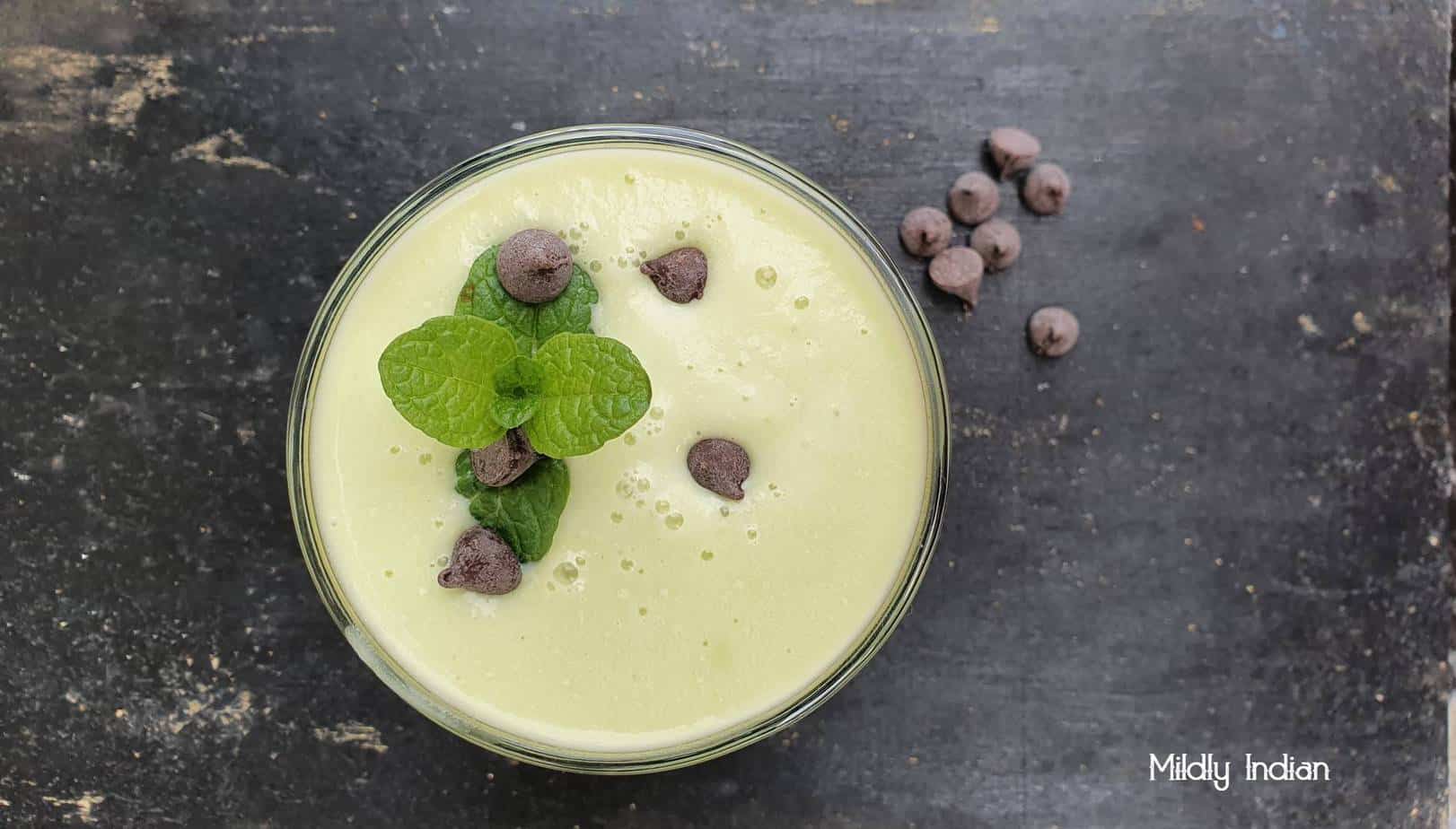 mint chcoc chip avocado smoothie