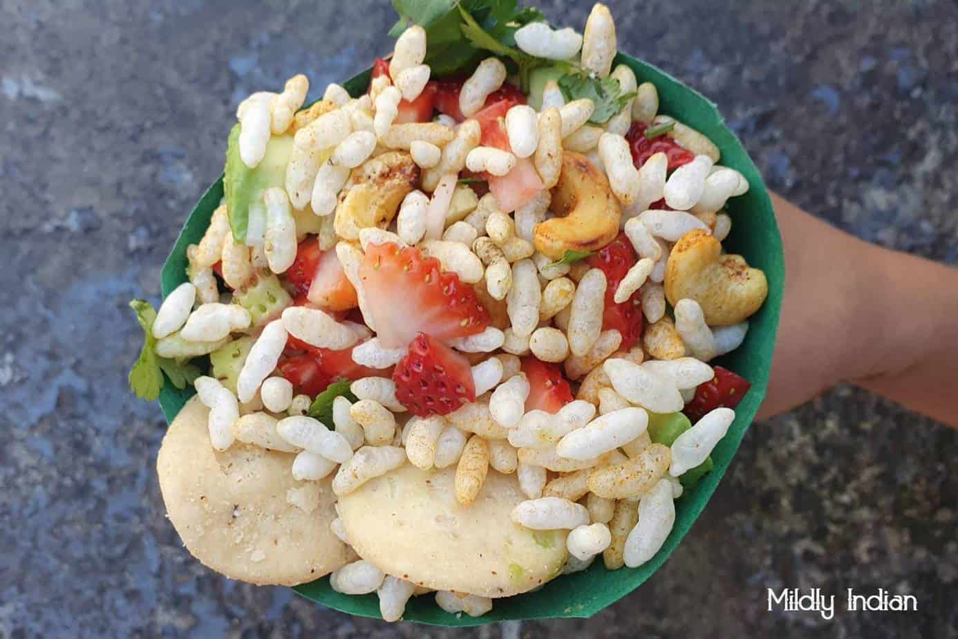 sour strawberry bhelpuri