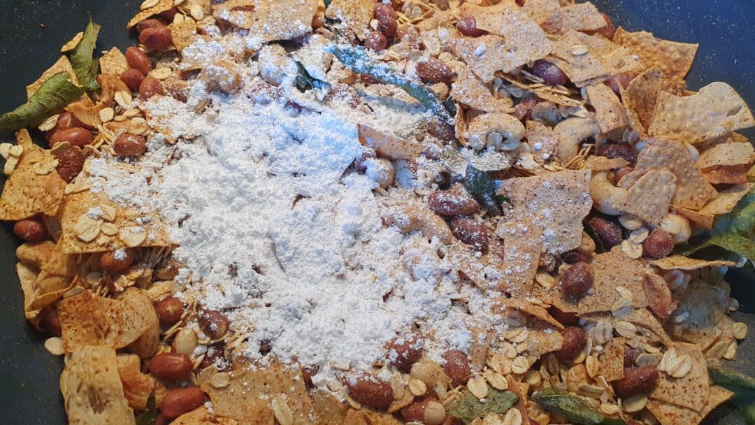 Namkeen oats papad chevdo oats and lentil cracker trail mix Mildly