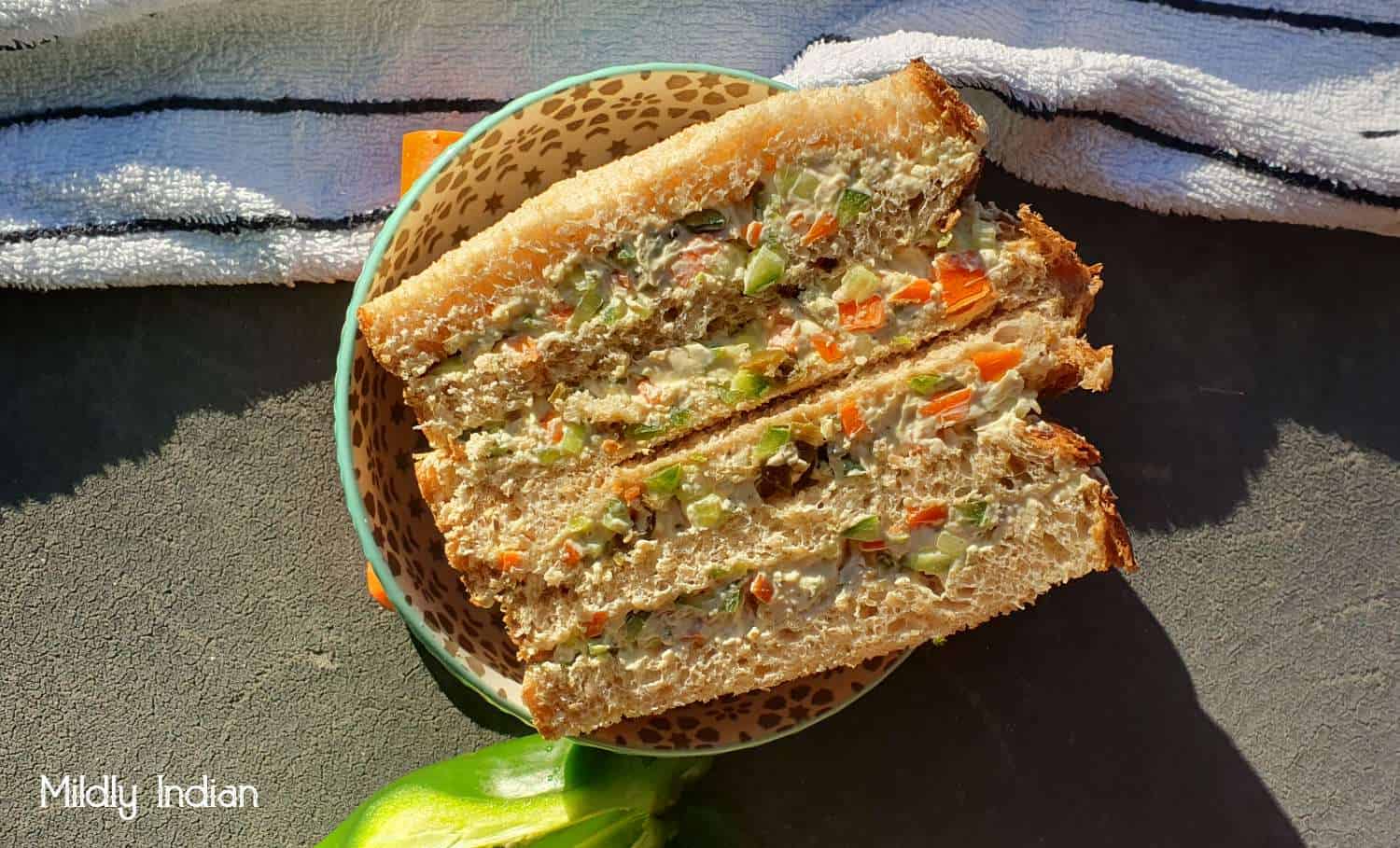 cream cheese veggie sandwich