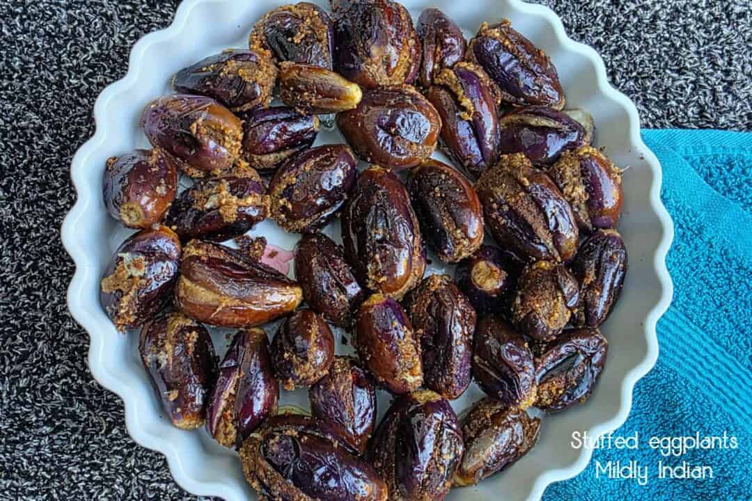 Stuffed eggplants